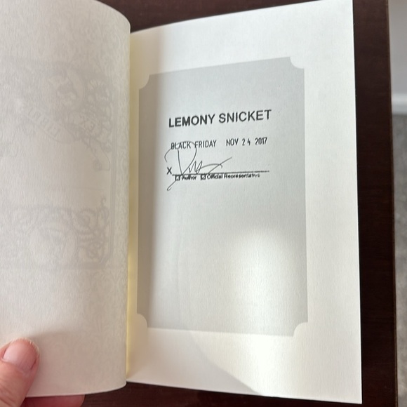 The Bad Beginning Book 1 A series of Unfortunate Events First Edition signed - Picture 5 of 7